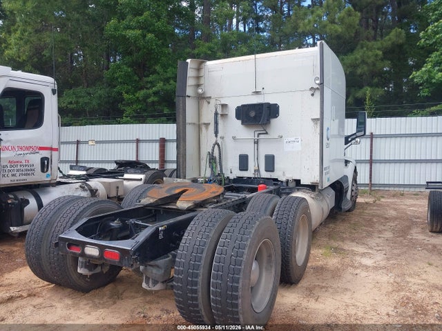 Peterbilt 579