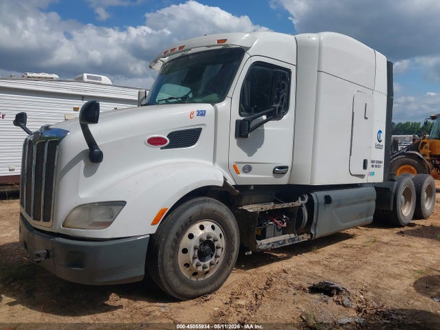 Peterbilt 579