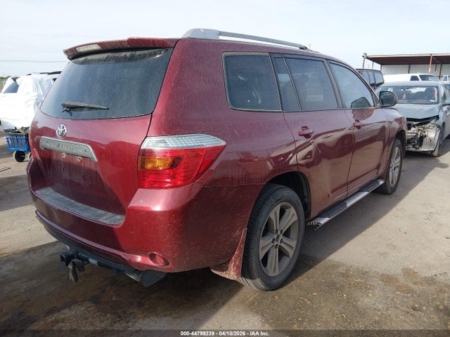 Toyota Highlander Sport