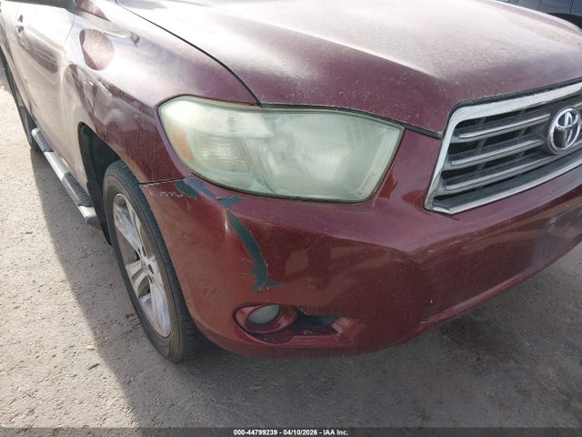 Toyota Highlander Sport