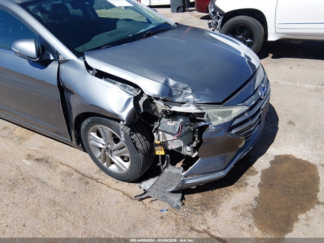 Hyundai ELANTRA Limited
