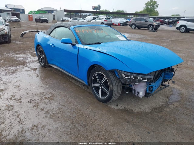 Salvage Ford Mustang Image