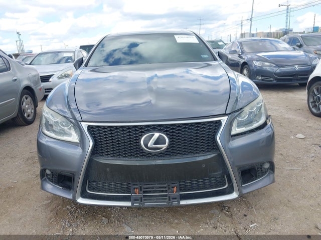 Lexus LS