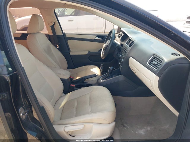 Volkswagen Jetta 2.5l Se