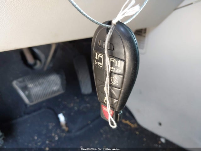 Chrysler Town & Country Touring