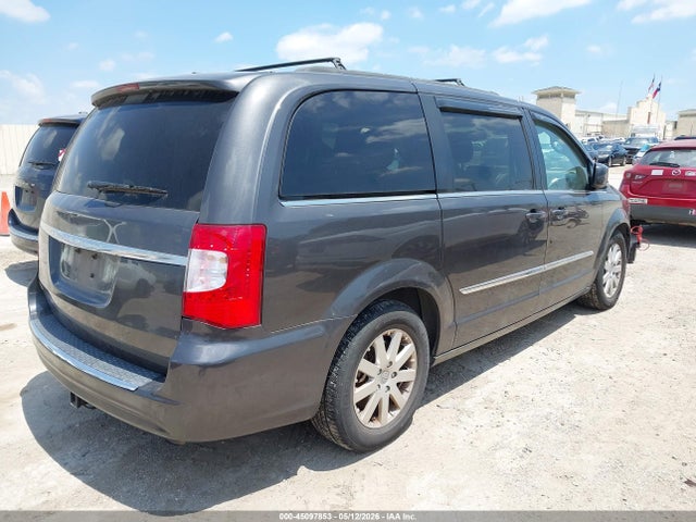 Chrysler Town & Country Touring