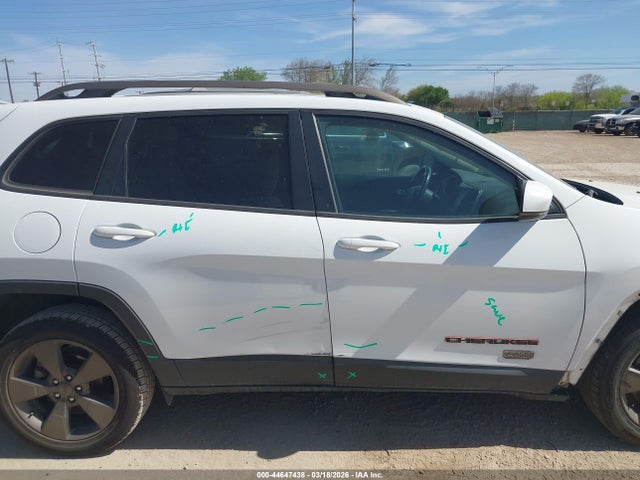 Jeep Cherokee 75th Anniversary Edition Fwd