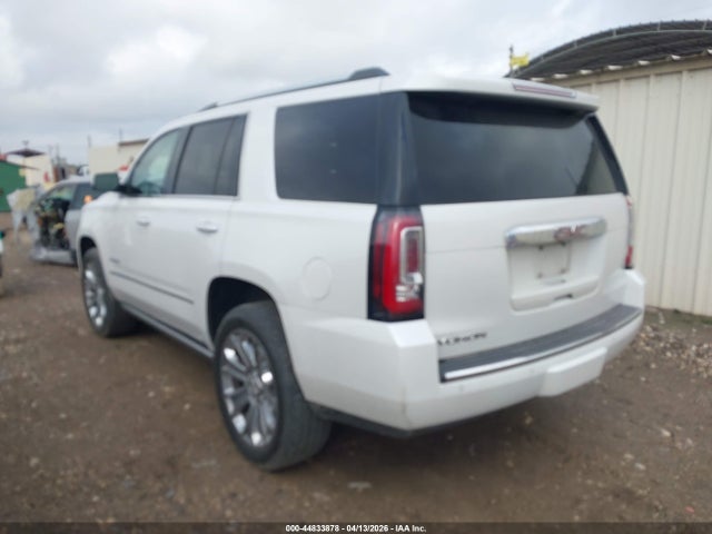 GMC Yukon Denali