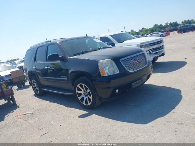 Salvage GMC Yukon Image
