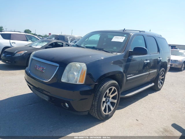 GMC Yukon Denali