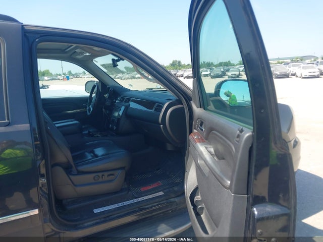 GMC Yukon Denali
