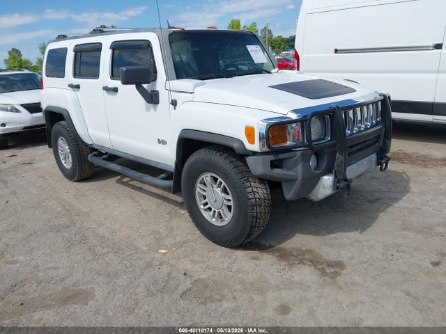 Salvage HUMMER H3 Image