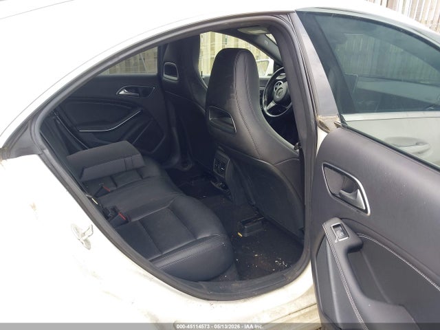 Mercedes-Benz Cla-class 4matic