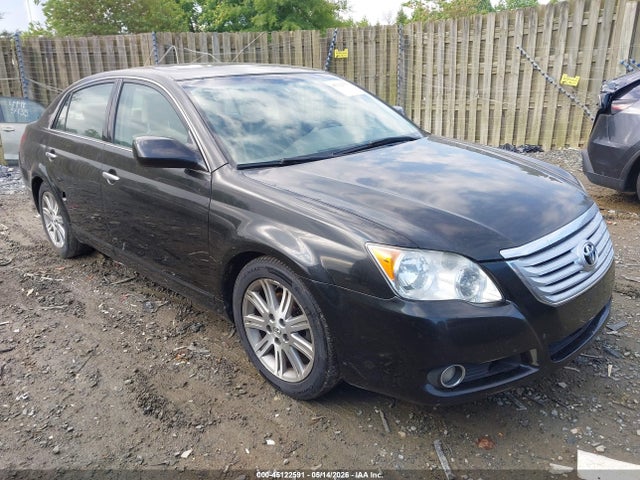 Salvage Toyota Avalon Image