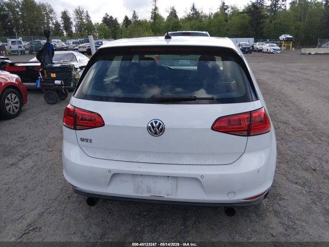 Volkswagen Golf 2.0t S 4-door