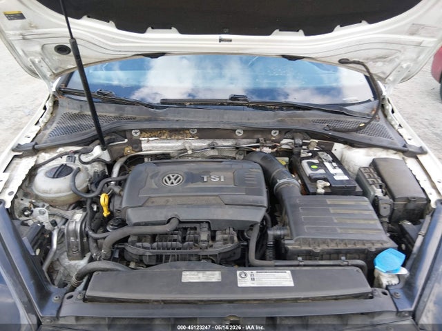 Volkswagen Golf 2.0t S 4-door