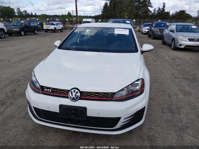 Volkswagen Golf 2.0t S 4-door