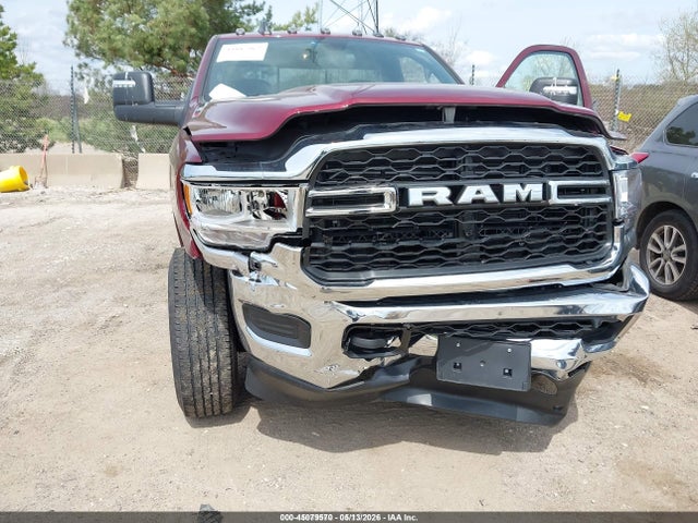 Ram 2500 Tradesman  4x4 8' Box