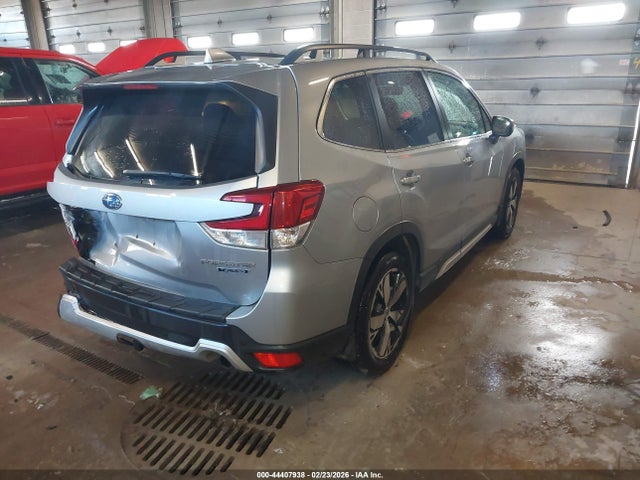 Subaru Forester Touring