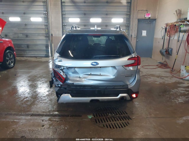 Subaru Forester Touring