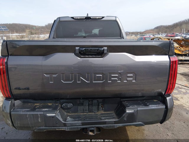 Toyota Tundra Sr5