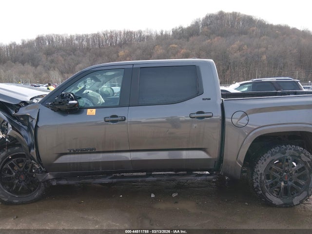 Toyota Tundra Sr5