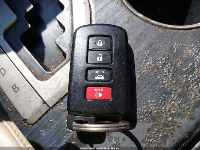 Toyota Camry Xle