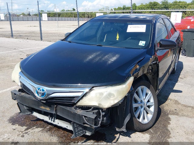 Toyota Camry Xle