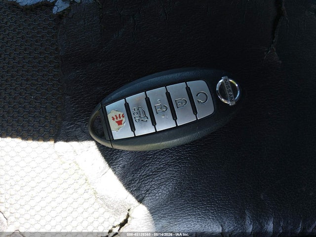 Nissan Pathfinder Sl
