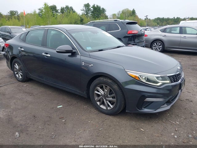 Salvage Kia Optima Image
