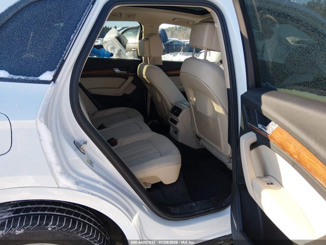 Audi Q5 Premium Plus 45 Tfsi S Line Quattro