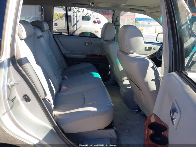 Toyota Highlander Ltd