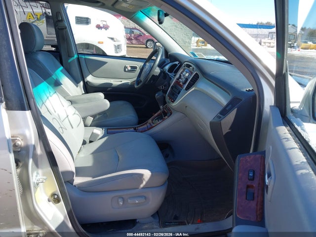 Toyota Highlander Ltd