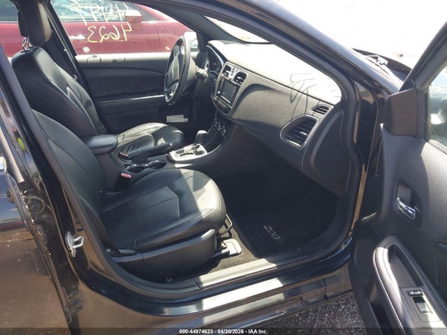 Chrysler 200 Limited