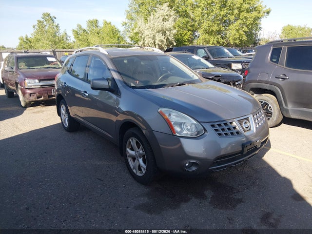 Salvage Nissan Rogue Image