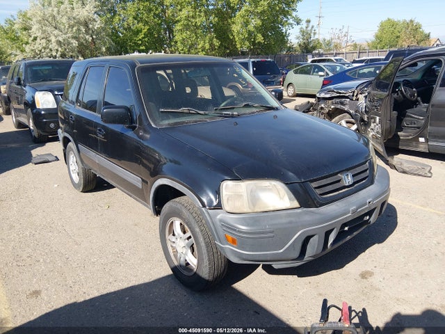 Salvage Honda CR-V Image