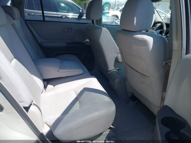 Toyota Highlander V6