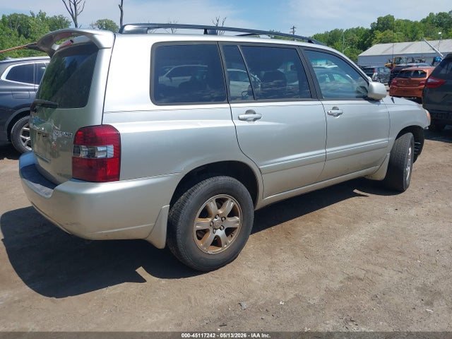 Toyota Highlander V6