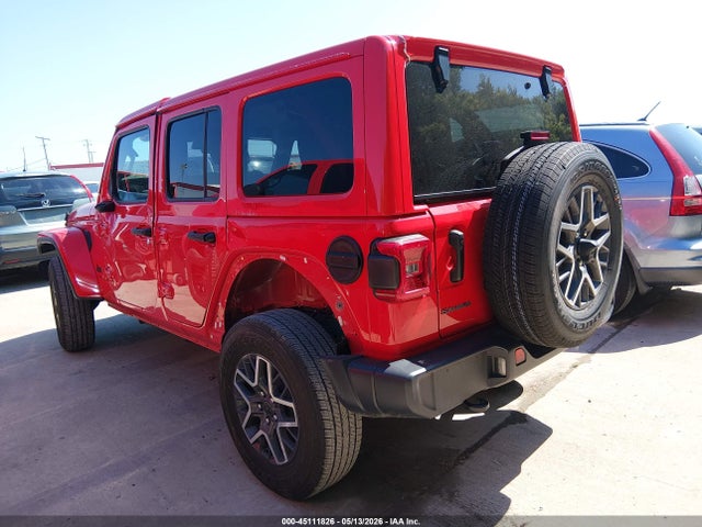 Jeep Wrangler 4-door Sahara 4x4