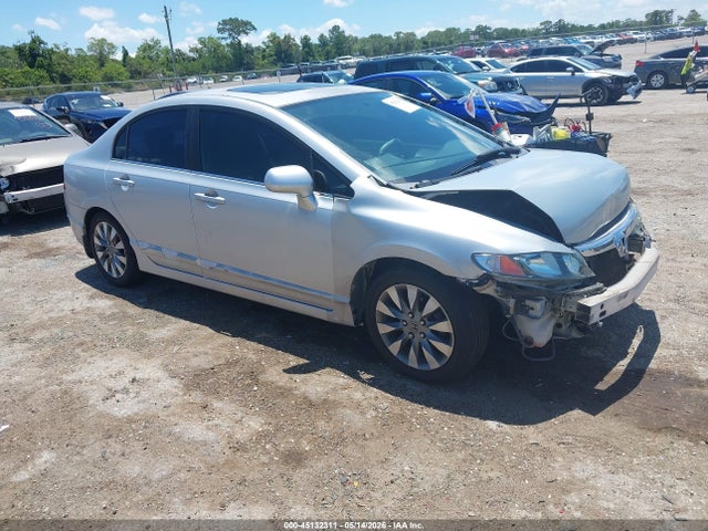Salvage Honda Civic Image