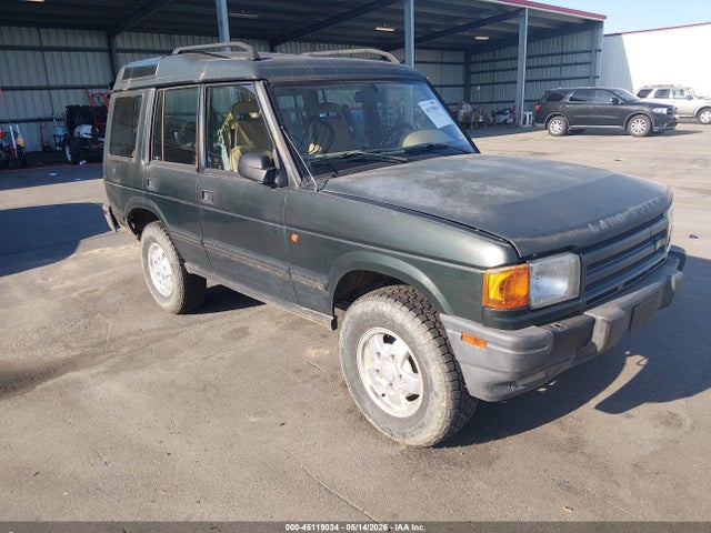 Salvage Land Rover Discovery Image