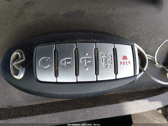 INFINITI Qx