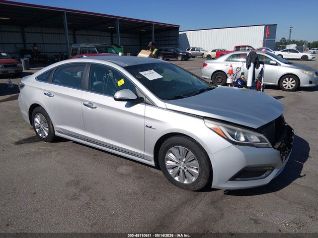 Salvage Hyundai SONATA Image