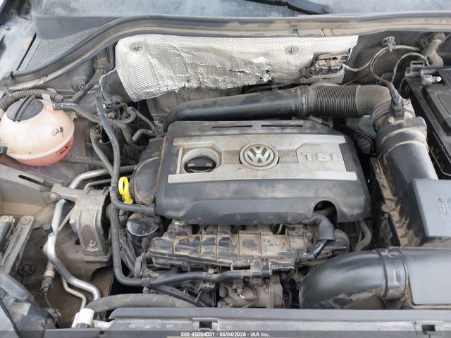 Volkswagen Tiguan S