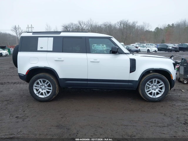 Land Rover Defender 110 P300