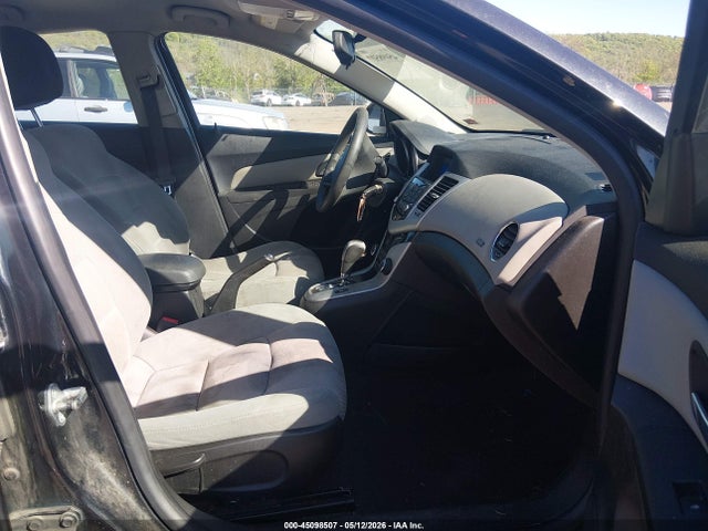 Chevrolet Cruze 1lt Auto