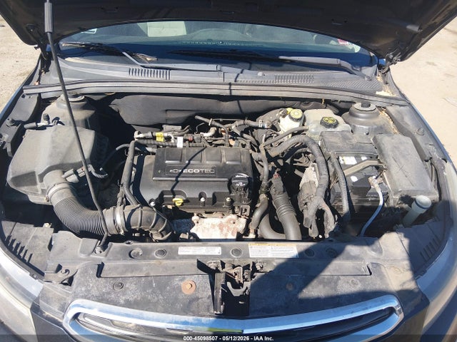 Chevrolet Cruze 1lt Auto