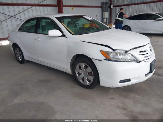Salvage Toyota Camry Image