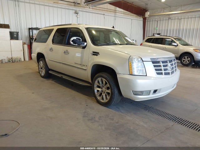 Salvage Cadillac Escalade Image