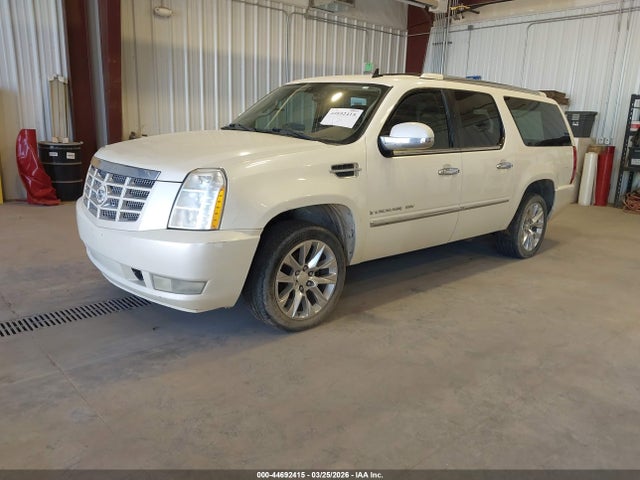 Cadillac Escalade Standard